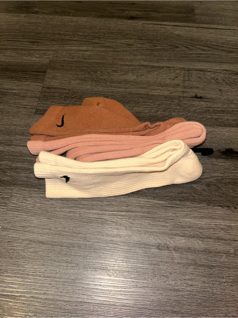Nike Three-Pack Crew Socks in Tan, Pink, Cream( without tag/ still connected)
